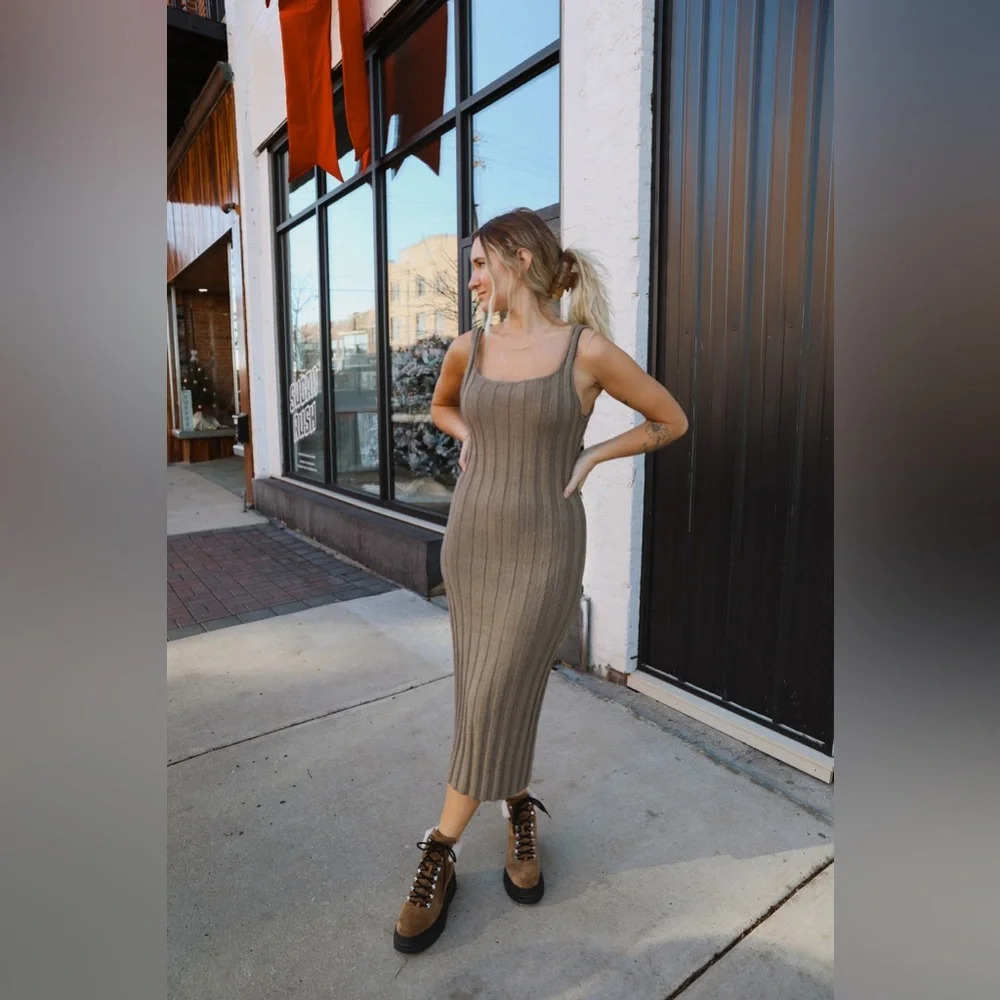 Free People Santons Stone Midi Sweater Dress Neutral Brown NEW Large - Picture 8 of 9